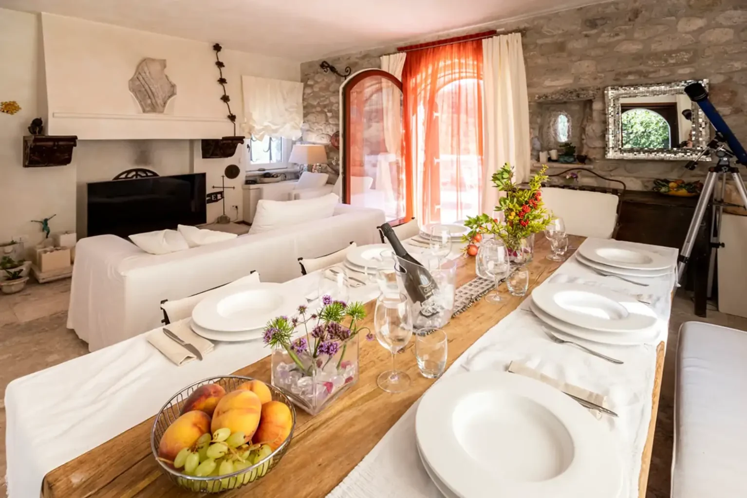 Stay at Lapis Turris, Le Marche