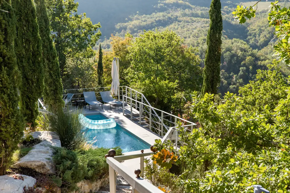 Stay at Lapis Turris, Le Marche
