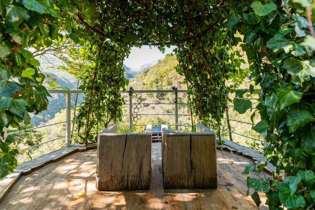 Stay at Lapis Turris, Le Marche